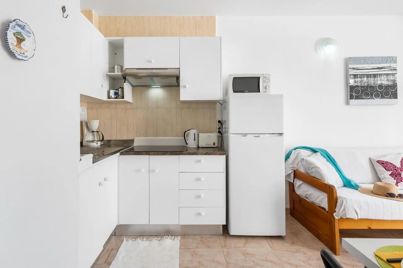 618 Light Accommodation El Chaparral Arona  0*, Arona (Tenerife) Spain